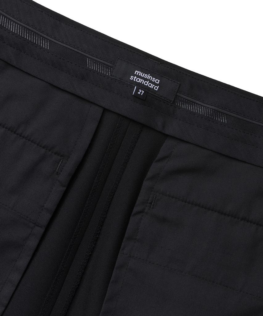 MUSINSA STANDARD WOMAN Women'S Three-Puck Semi-Balloon Slacks [Black]