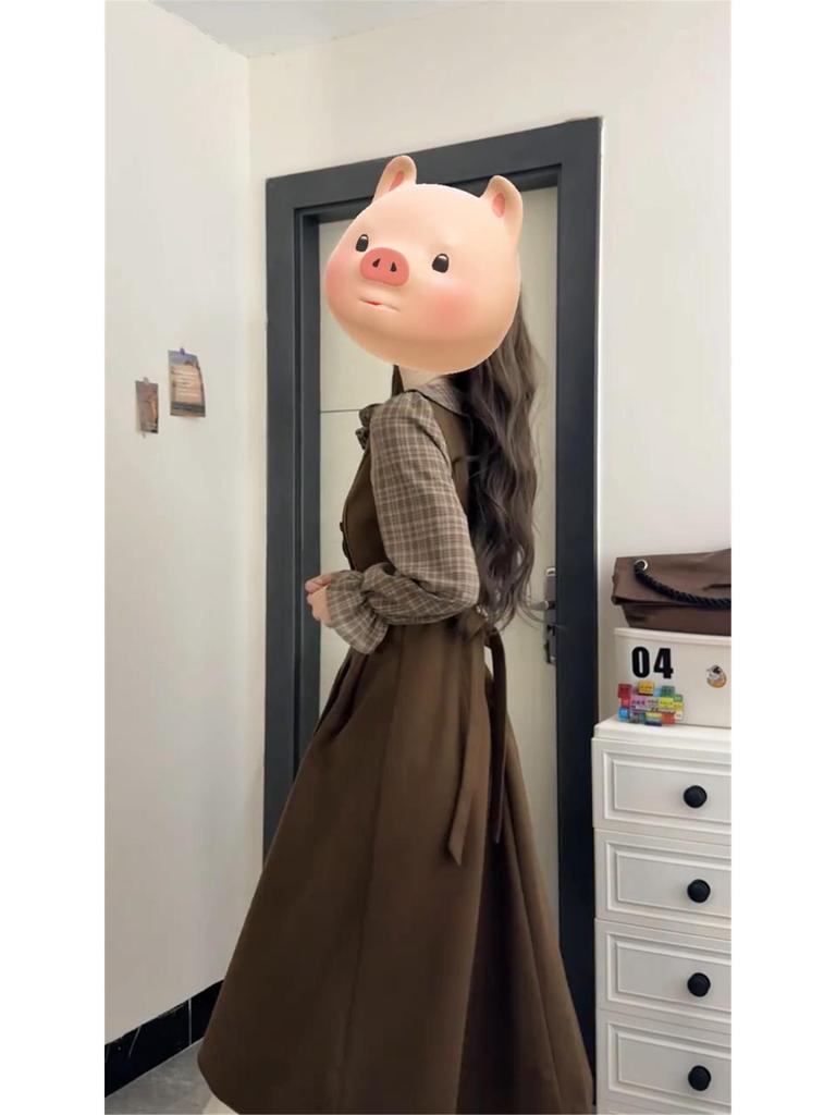 Elegant French Retro Faux Two-Piece Long Sleeve Dress - Women's High-End Slimming Waist-Cinched Autumn Winter 2025 Fashion