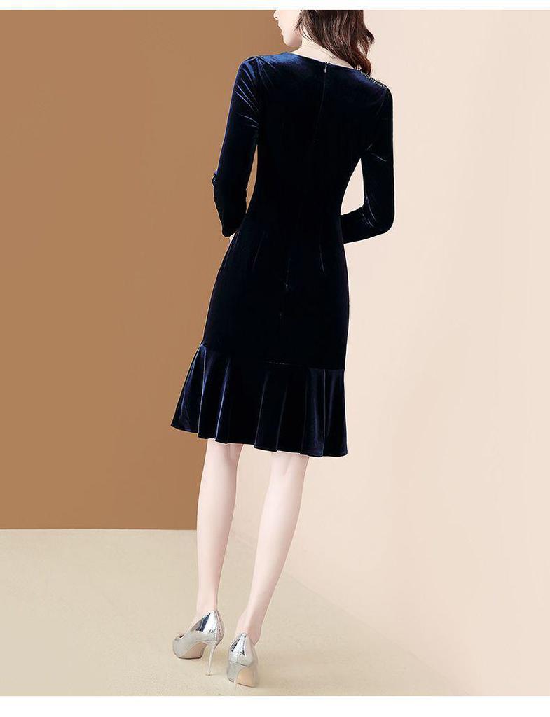 2025 Herbst/Winter Damen V-Ausschnitt Perlen Samt Meerjungfrau Abendkleid