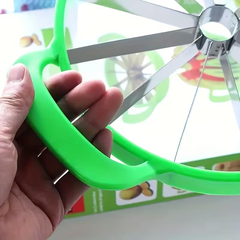 Nerezový kráječ melounů Ruční kráječ ovoce se zelenou rukojetí Kulatý nástroj na krájení melounů do kuchyně