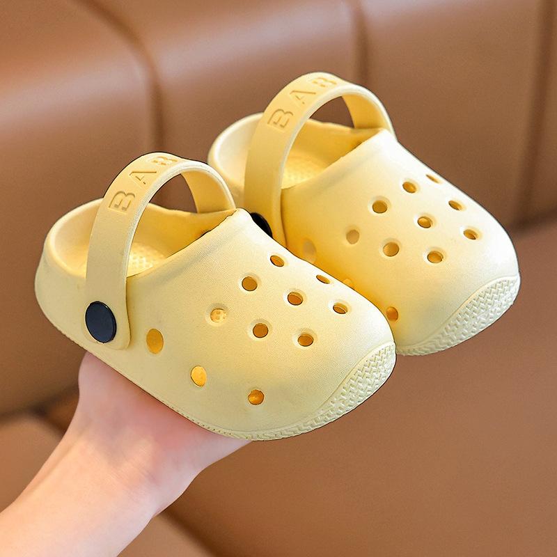 Fashion Girl Boy Summer Slippers EVA Beach Sandals Garden Shoes Soft Kids Outdoor Slippers Flip Shoes