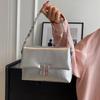 High-quality Silver Chain Crossbody Bag For Women Providing A Modern Touch And Soft Feel For Outfits