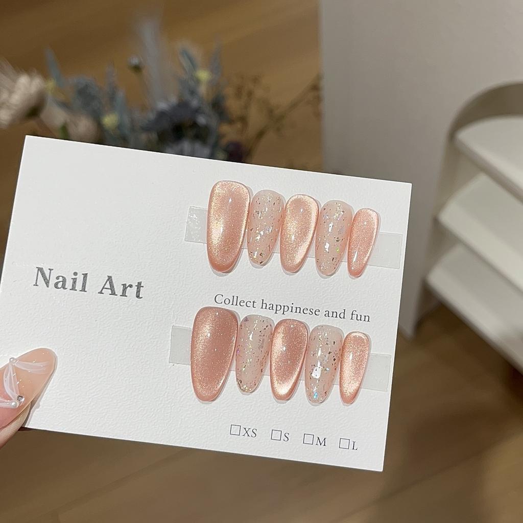 Tägliche weiße Kurzrüstung, nackte rosa Glasperlen, breite hellrosa Cat-Eye-Tragerüstung