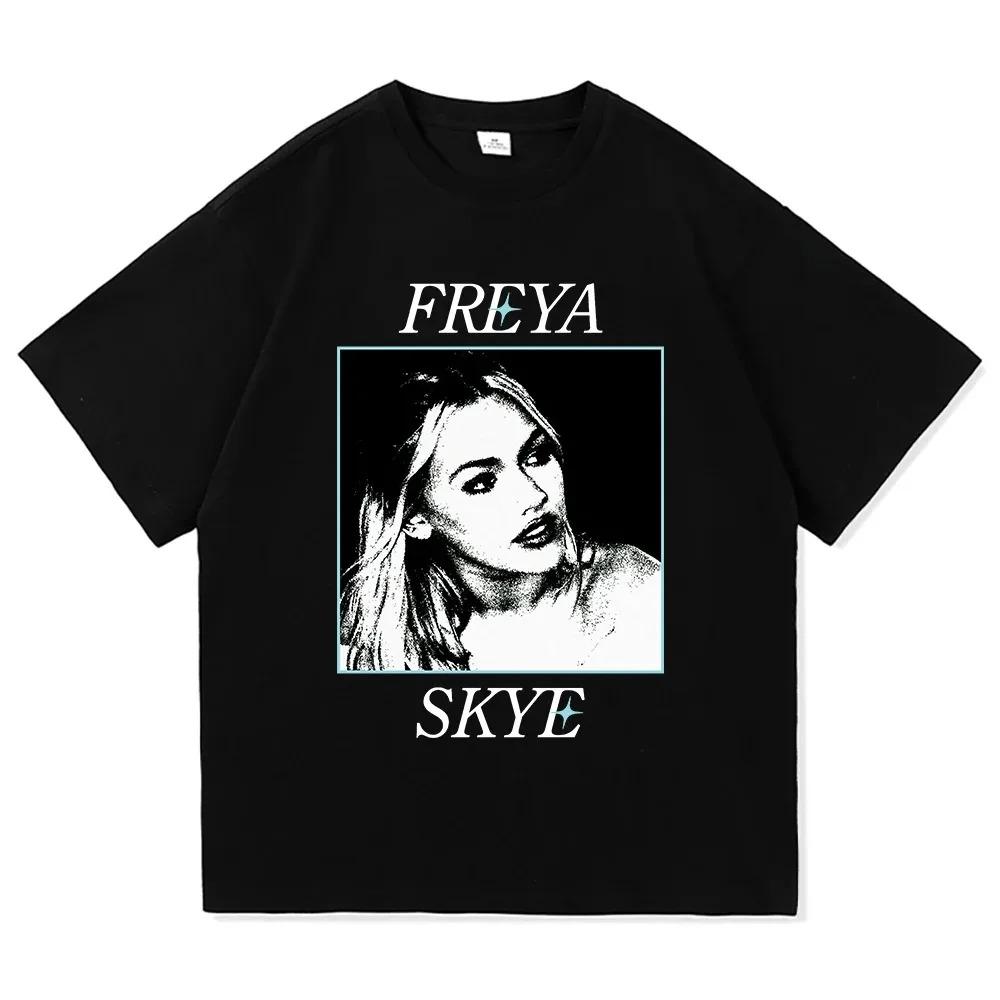 

Freya Skye Vintage Halftone Portrait Graphic Unisex Heavyweight Oversized Streetwear Black T-Shirt for Music & Pop Culture Lovers 4XL