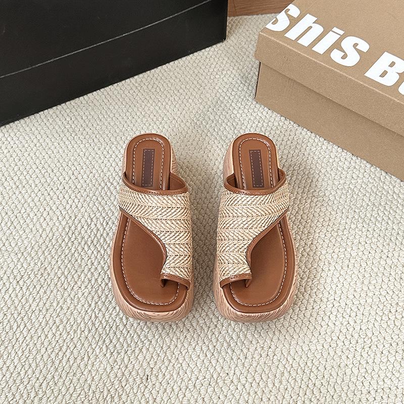 

French new retro holiday style straw thick heel high heel toe Roman sandals thick sole heightening soft sole cool slippers 35 светло-коричневого