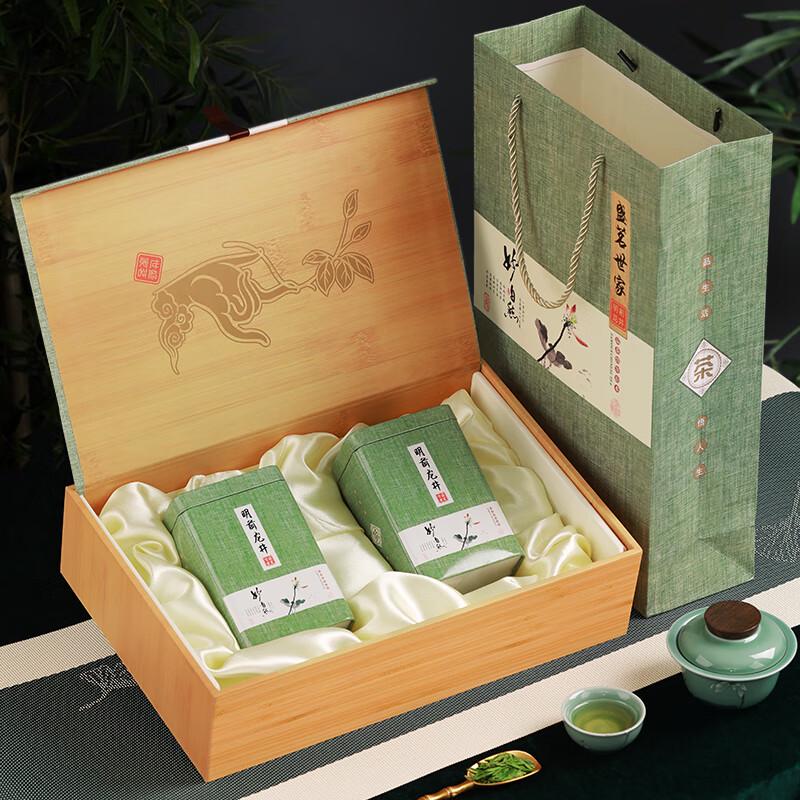 Shengming Shijia Premium Pre-Qingming Longjing Green Tea Gift Box