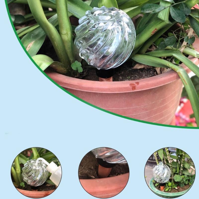 Set of 4 Watering Bulbs for Indoor Pots, Large Capacity Glass Slow Watering Globes with Ribbed Design for Balcony Flowers