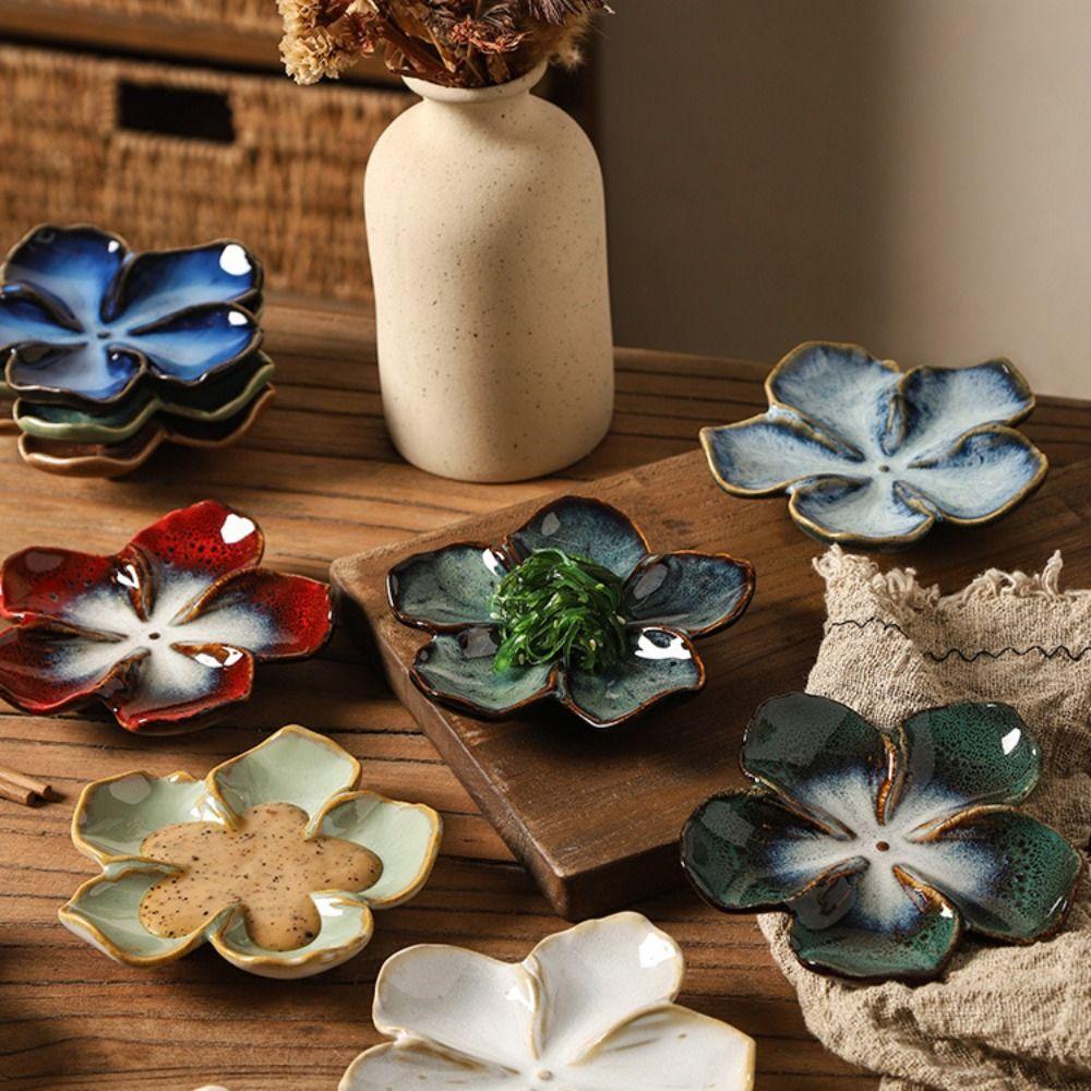 Retro Multi-color Ceramic Craft Dish Creative Decorative Flower Shaped Small Dish Dipping Sauce Dish Gifts