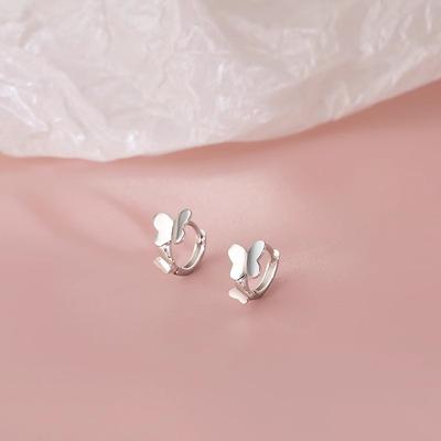 Temperament Schmetterling Ohr Schnalle Nische Design Gefühl Weibliche Einfache Koreanische Kleine Mini Ohrringe Ohrringe