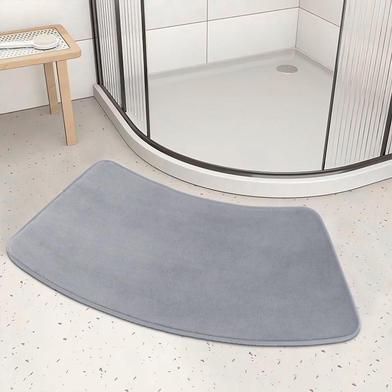 

1pc Curved Bath Mat Bathroom Floor Mat Solid soft Carpet Non-slip Shower Rug quick dry Absorbent Foot Mat Toilet Curved Bath Mat 30x70cm серый