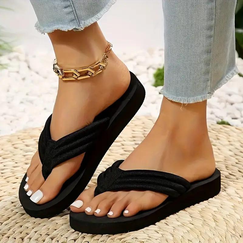 Ladies' Chic Black Flip Flops Comfortable EVA Sole, Thick Padded Low Heel, Suitable for Casual Summer Beach Wear, Fashionable Flip Flops, Beach Shoes