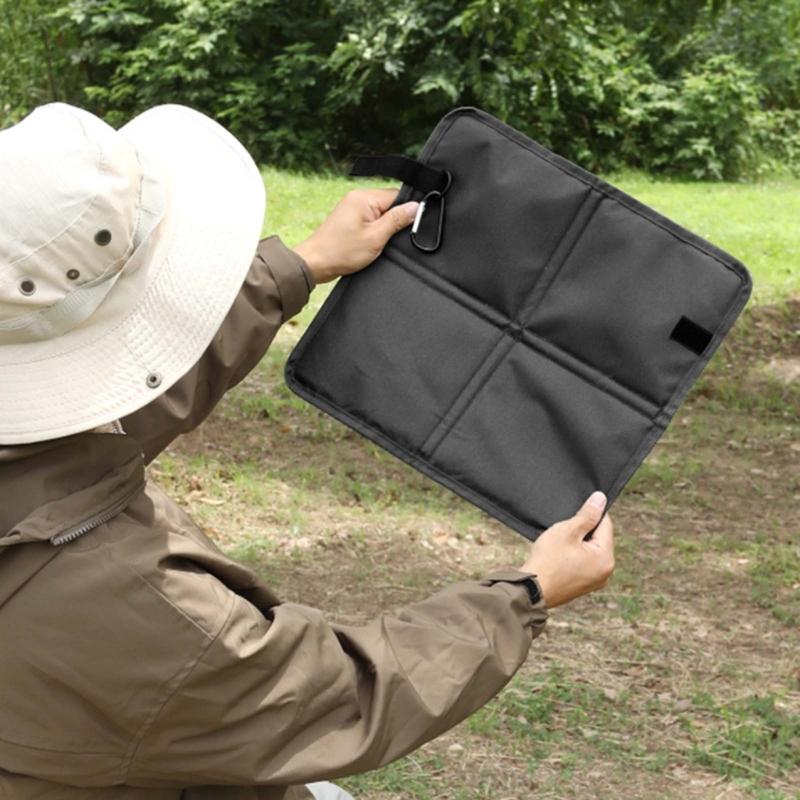 Outdoor Camping Wandern Sitzkissen Faltbare Sitzkissen Polster Tragbares Feuchtigkeitsbeständiges Sitzkissen für Camping Picknicks Wandern