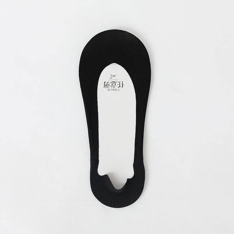 Female Summer Thin Silicone Non Slip Non Mark Shallow Mouth Ice Silk Boat Socks