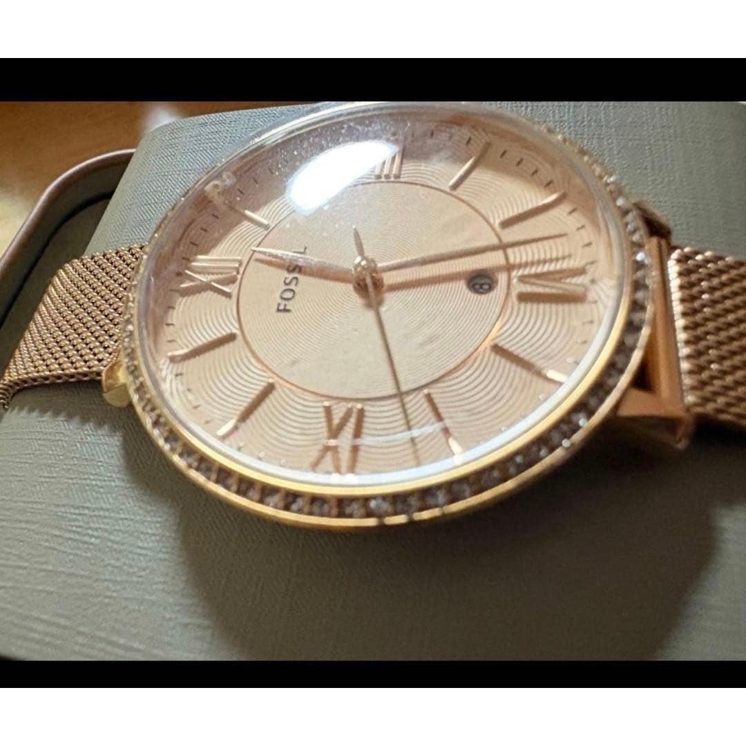 Used FOSSIL gold watch quartz