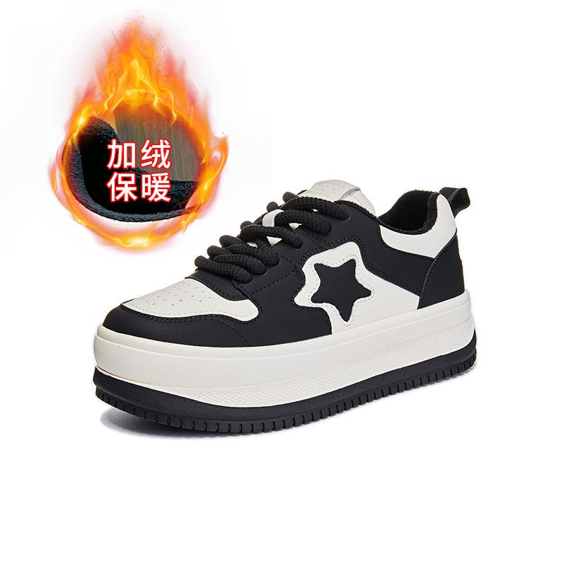 

Кожаные белые туфли женские 2025 зимние новые звездные бархатные спортивные туфли для серфинга женские туфли на плоской подошве повседневные туфли универсальные женские туфли 40