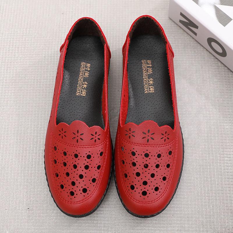 Summer Hollow Breathable Leather Shoes Women's Comfortable Soft-soled Hole Shoes Non-slip Mother To the Age of