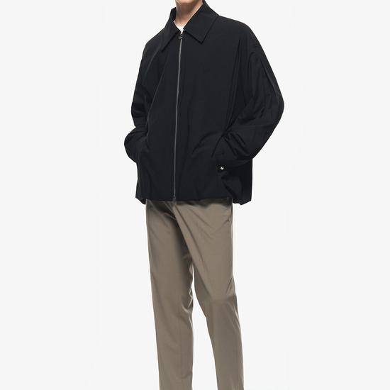 Giosongjiog Signature Volume Jumper Black ZG2JP251BK