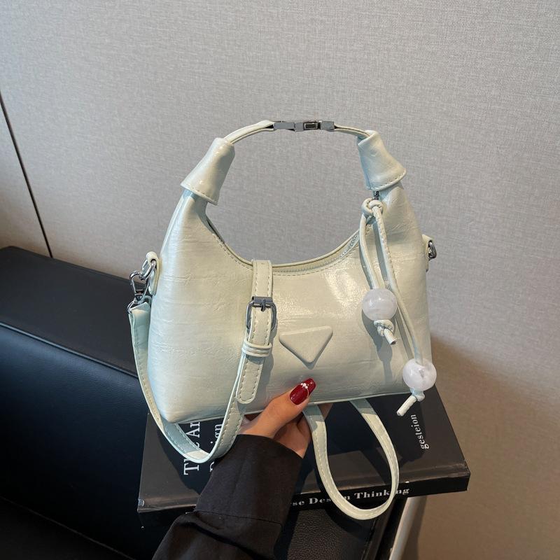 Simple Hand-carried Small Bag Women's New Trendy and Versatile Daily Matching Messenger Bag Dumpling Bag