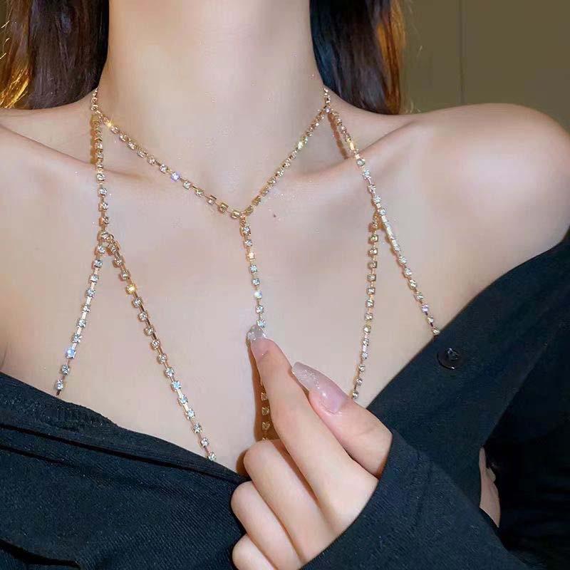 Glänzende Quaste Sexy Brustkette Damen Kreuz Hohl Körperkette Schmuck