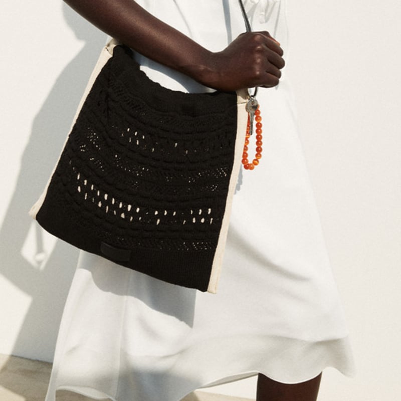 

RE RHEE CROCHET KNIT CROSSBODY BAG BLACK_FREE