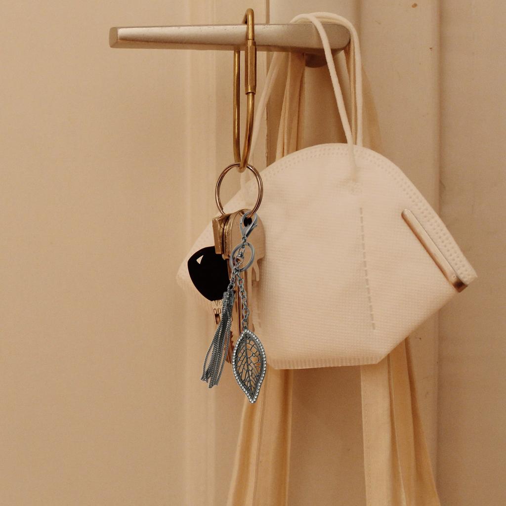 Exquisite Plant Leaves Bag Keychain Pendant Fashionable Car Keychain for Women Girls