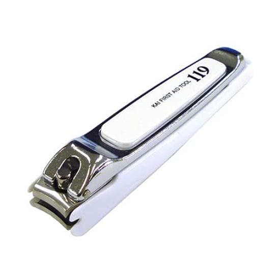 Kai Nail Clippers Type 002 M Curved Blade with Stopper Made In KF1004 Case, Japan,
