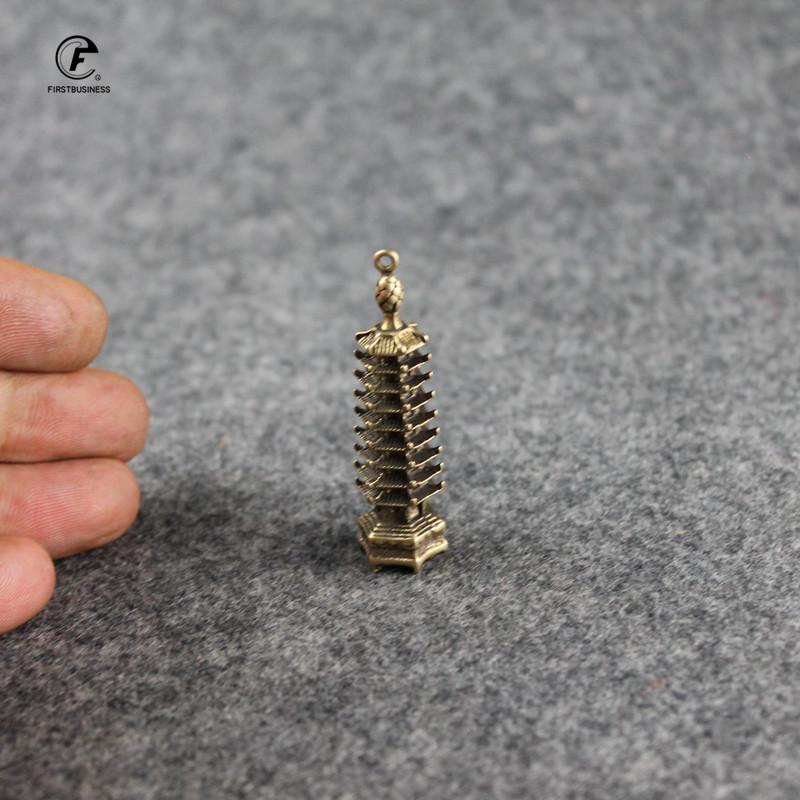Copper Pagoda Figurines Retro Brass Chinese Feng Shui Nine-Layer Tower Key Chains Pendants Home Decor Desk Decorations Ornaments
