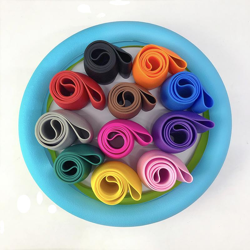 Universal Silicone Steering Wheel Cover - Fashionable, Sweat-Absorbent, Non-Slip, Thin & Soft, Fits All Seasons