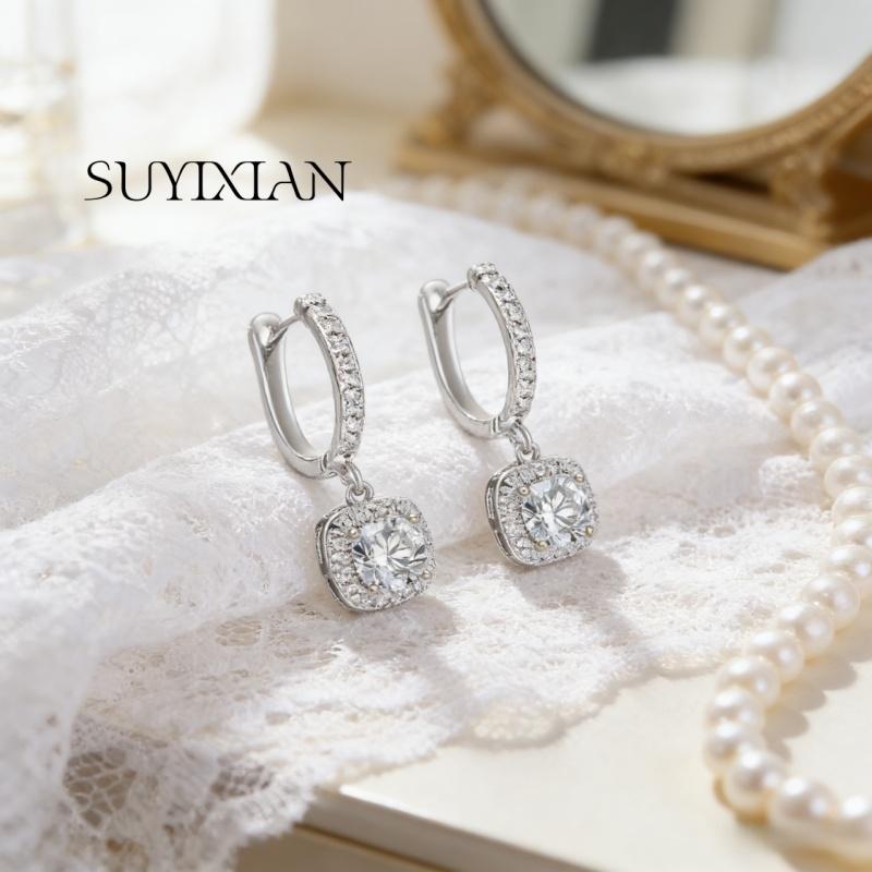 925 Sterling Silver Stylish Exquisite Simple Square Diamond Zircon Earrings Birthday Party Anniversary Gift серебряный