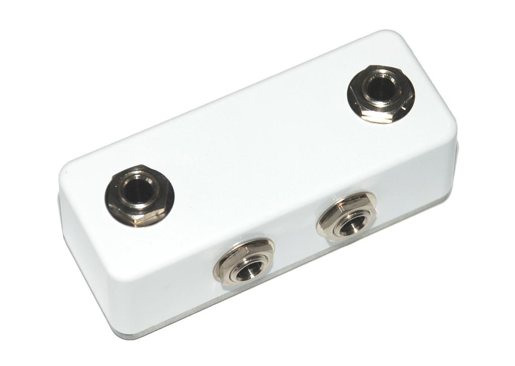 Junction Box for Effects Boards [Premium Compact] White