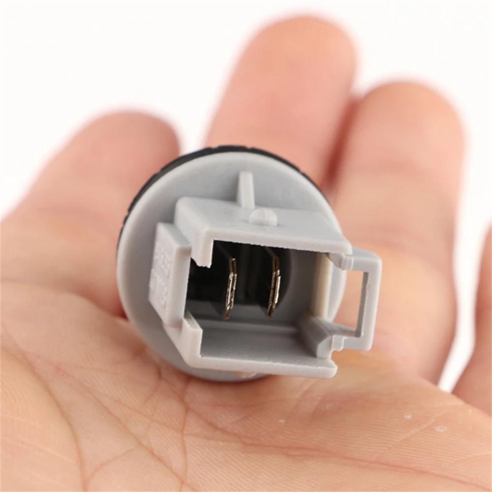 2pcs T10 T15 Bulb Socket For Honda Mitsubishi Suzuki Lamp Holder 34303-SX0-003
