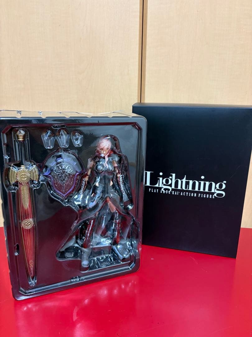

[USED] Used Play Arts Kai FINAL FANTASY 13 Lightning figure
