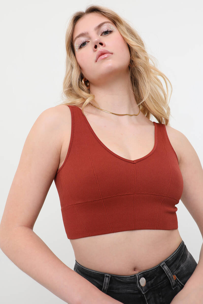 

Бюстье в рубчик с V-образным вырезом цвета корицы L коричный