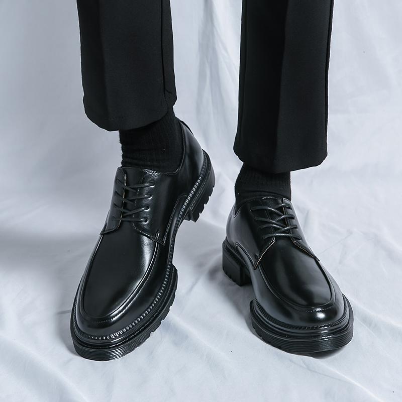 New thick soled men's leather shoes Fashion and versatile minimalist style Black and white Leisure Business Office shoes