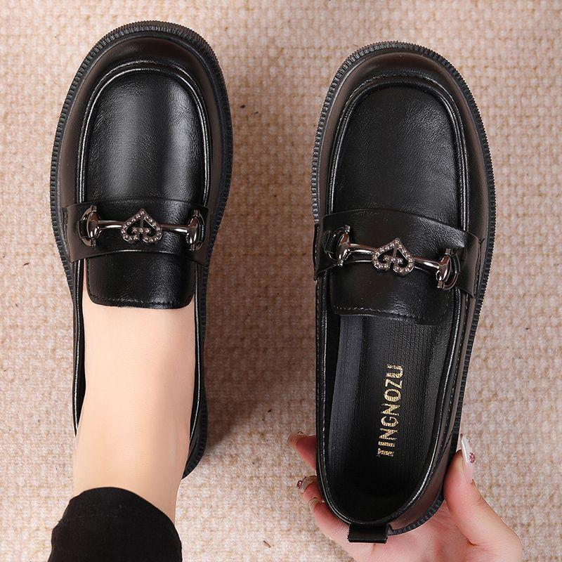 New Autumn Casual Shoes Medium Comfortable Soft Sole Non-slip Middle-aged Flat Shoes Soft Leather