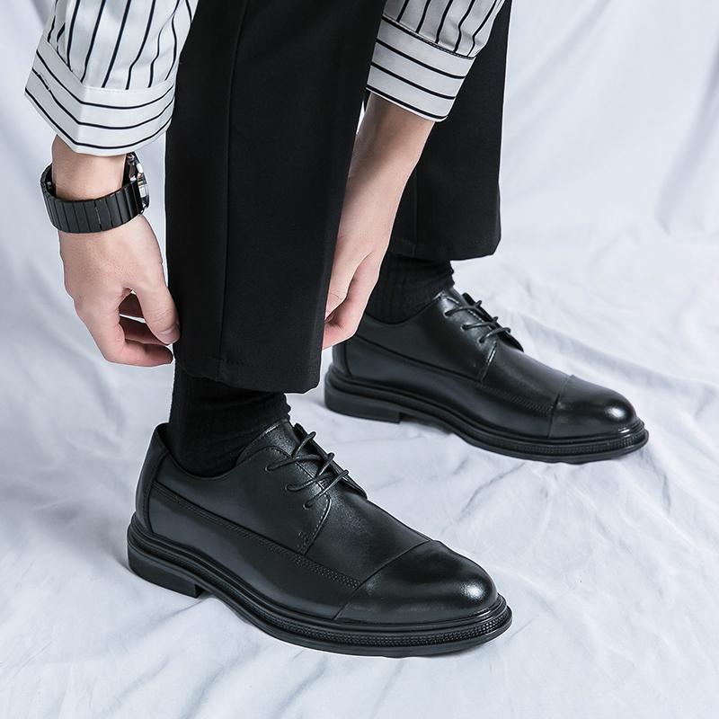 New Men's Fashion Brand Comfortable Oxford Gentlemen's Shoes 2024 Retro Men's Pointed Business Lacing Casual Leather Shoes