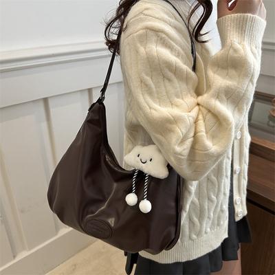 New Fashionable Pleated Shoulder Tote Bag Casual Large-capacity Bag Women's Bag College Student Commuter Armpit Bag