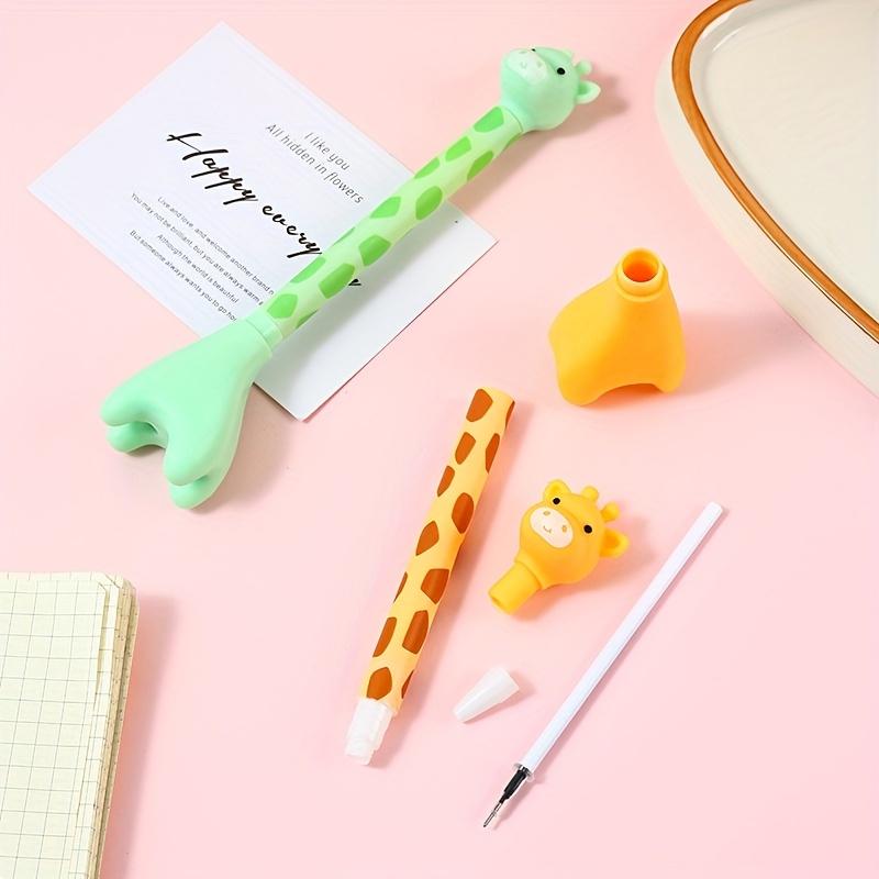 Cute Giraffe Neutral Pen with Realistic Design, Black Pen Core for Smooth and Exquisite Writing, Suitable for Back To School Learning and Stationery