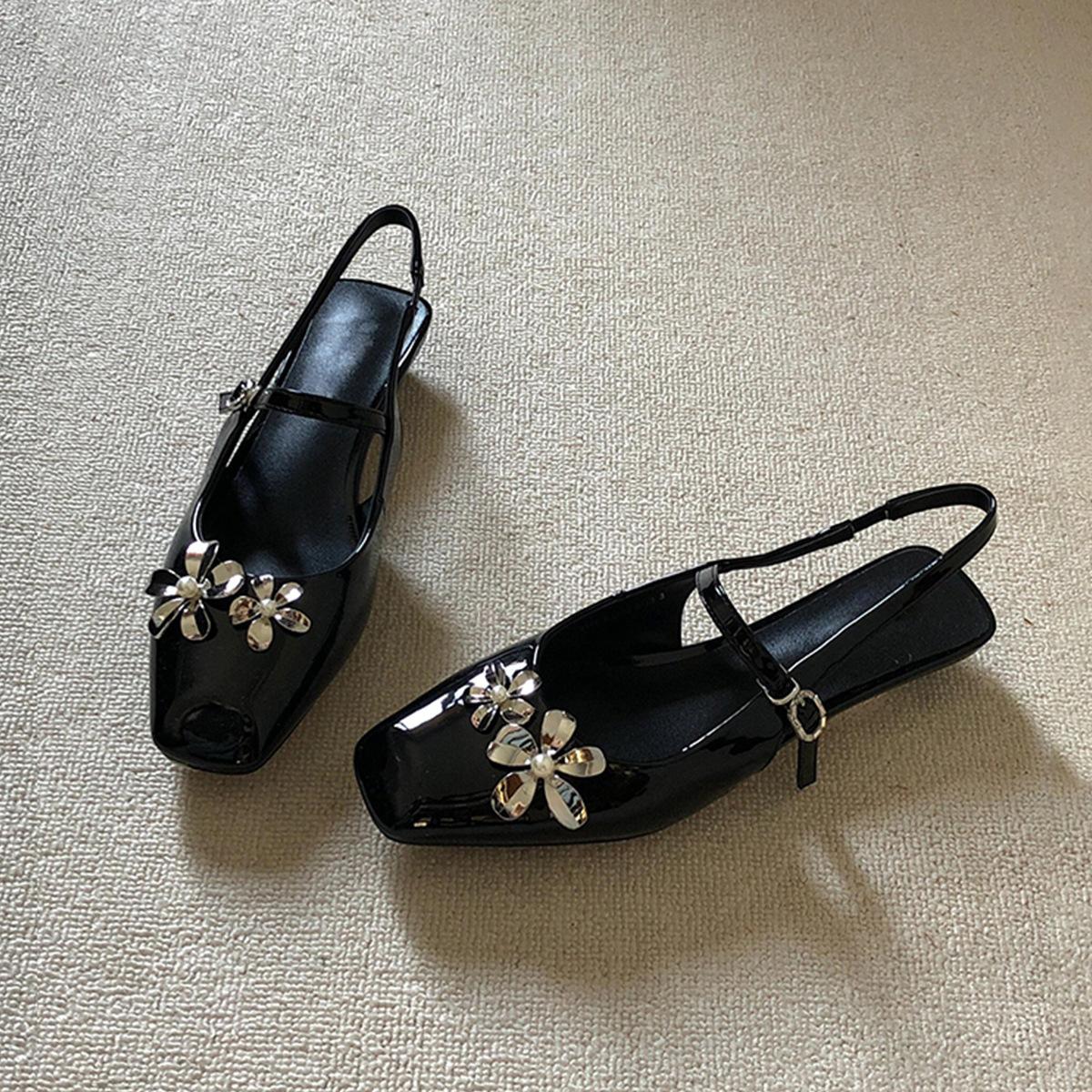 

Sheepskin version~ French flat bottom one-word with Mary Jane shoes, summer women s head shallow mouth one-word buckle flower low-heeled single shoes 35