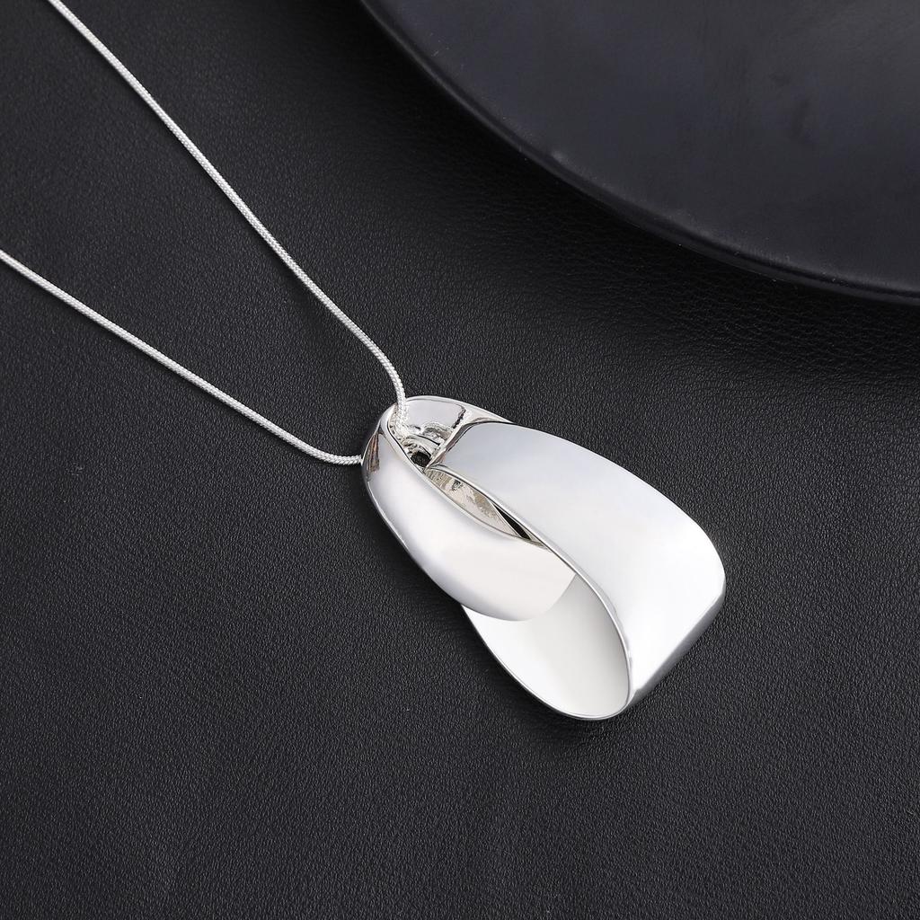 Irregular Geometric Ring Pendant, Gold Plated, Silver Men's and Women's Fashion Versatile Alloy Snake Bone Necklace