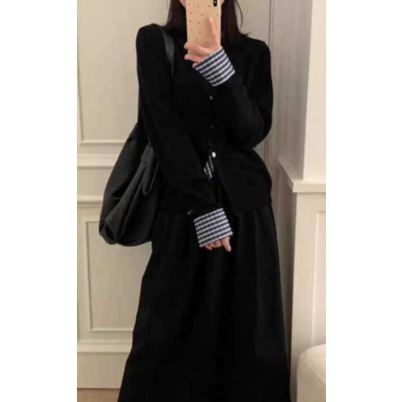Autumn and winter holiday two-piece plaid splicing knitted sweater cardigan simple fashion loose versatile casual crew neck top women