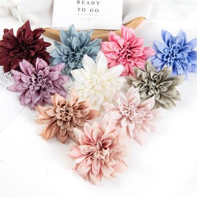 50/100 Stück Künstliche Blume Seiden-Gerbera Haus Festival Party Außen Garten Dekoration Weihnachten Garten DIY Süßigkeitenbox Hochzeitsstrauß