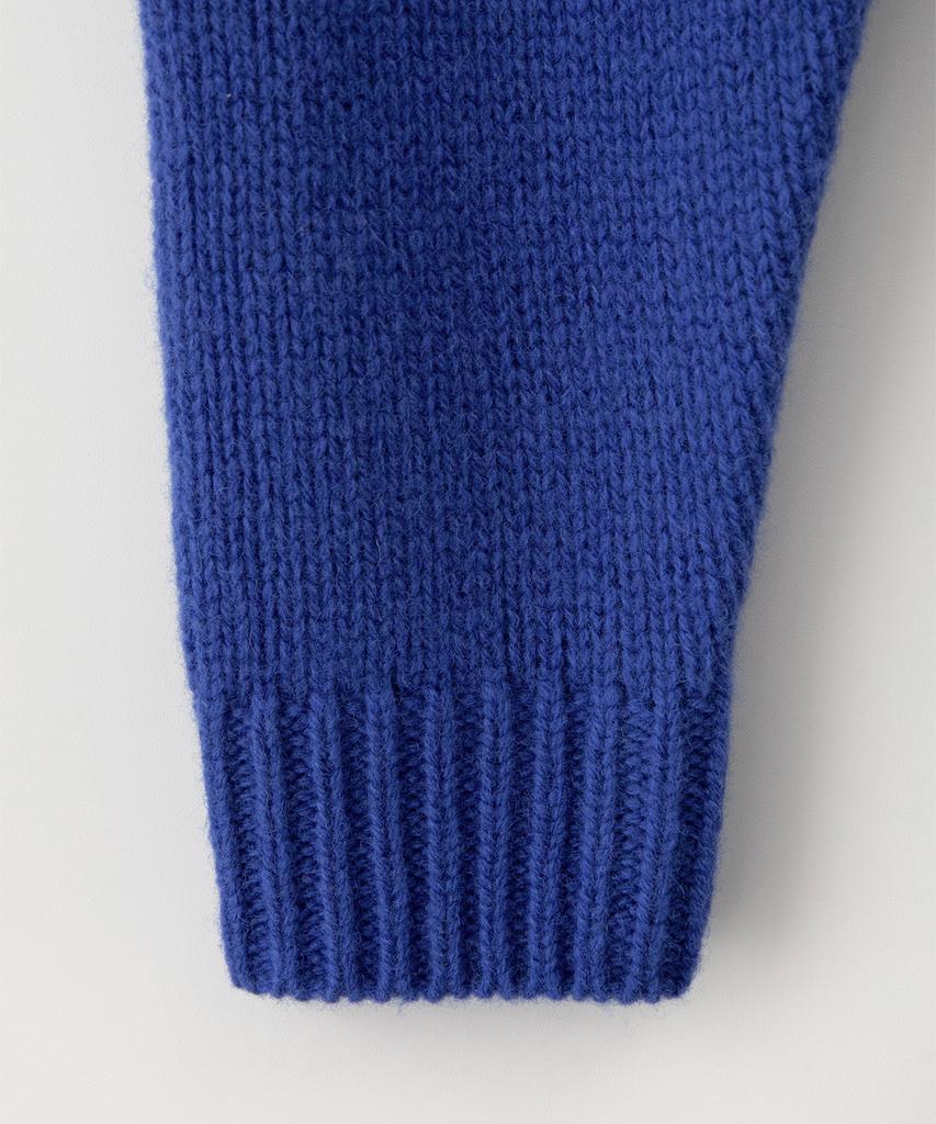 Sseomweeobeoteo Boucle Heart Wool Knit - Cobalt Blue