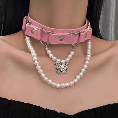 New Fashion, Dopamine Rivet Collarbone Chain, Butterfly Pearl Pendant, Pink PU Leather Women's Neck Necklace.
