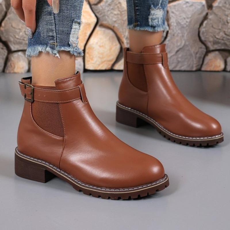 New Plus-size Women's Platform Boots for Autumn and Winter with Belt Buckles Decorated with Round Toe Booties