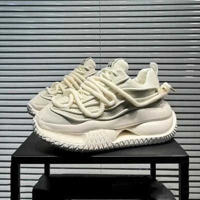 Scarpe casual alla moda da uomo popolari 2024, tinta unita, suola spessa, rialzanti, resistenti all'usura, scarpe da ginnastica per corsa sportiva