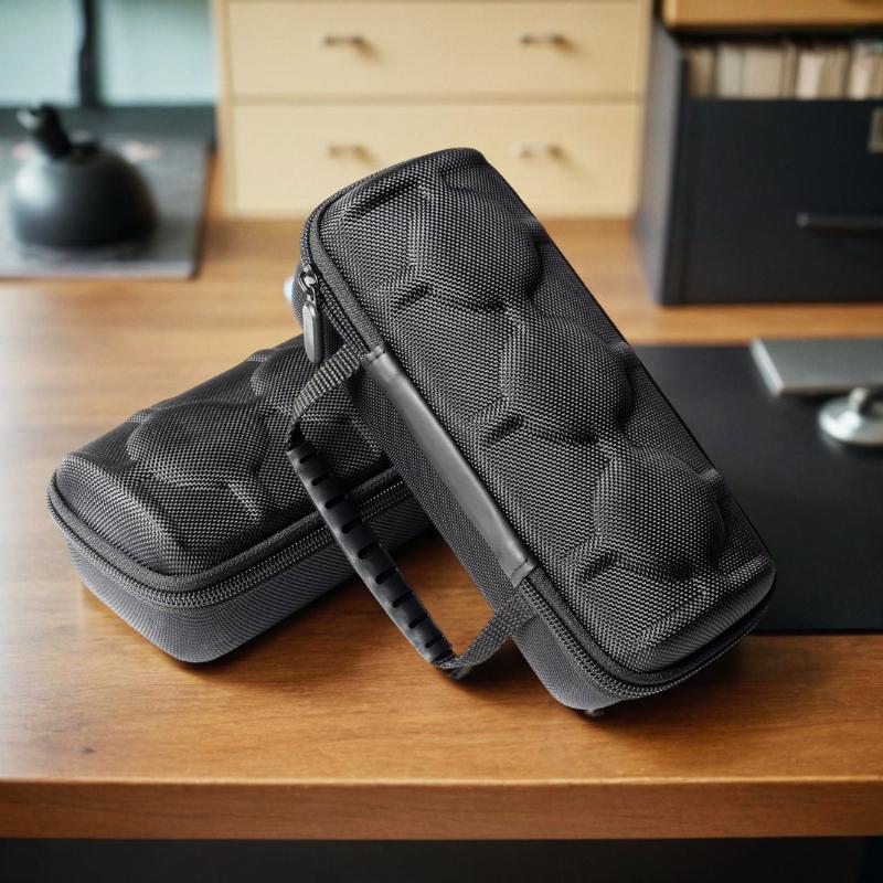 Hartschalen-Uhrenaufbewahrungsbox mit weicher Polsterung, Robuster Uhrenaufbewahrungskoffer mit Griff, Kratzfester Deckel, Ideales Geschenk