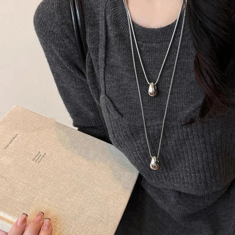 Trendy Minimalist Long Teardrop Charm Pendant Necklace for Women Autumn Winter Sweater Chain Fashion Y2K Accessory Jewelry Gift