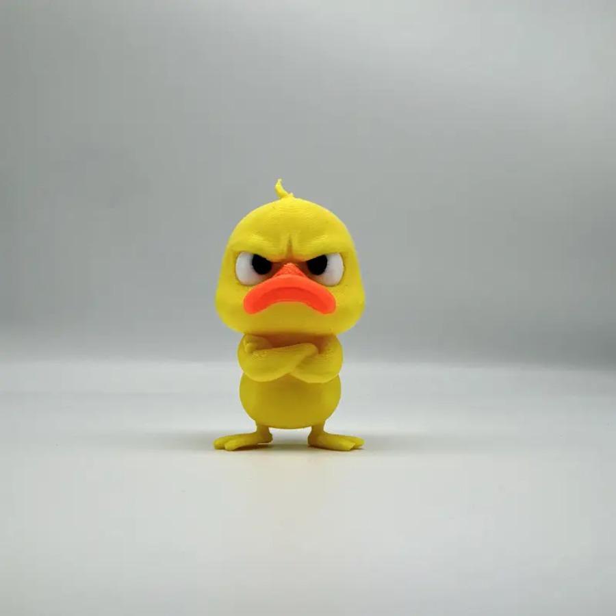 

1 шт. Напечатанная на 3D злая желтая утка, Забавная статуэтка утки с оранжевым клювом и белыми глазами, Украшение для дома и автомобиля для улицы/помещения