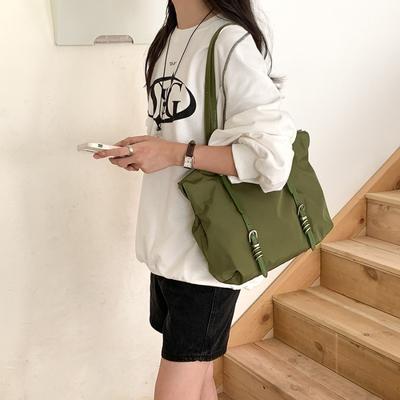 New Casual Tote Bag Commuter Temperament Nylon Shoulder Bag Versatile Large Capacity Niche Style Underarm Bag